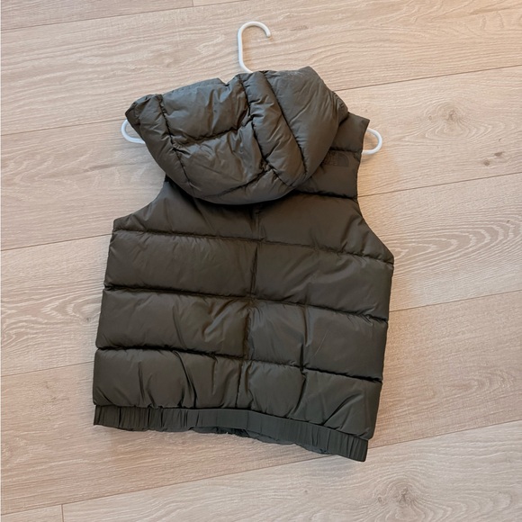 The North Face Hyalite Down Hooded Vest XS Khaki - Picture 5 of 13